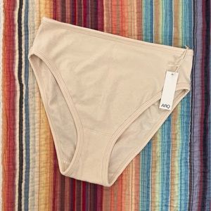 ARQ Misha Underwear NEW size L
